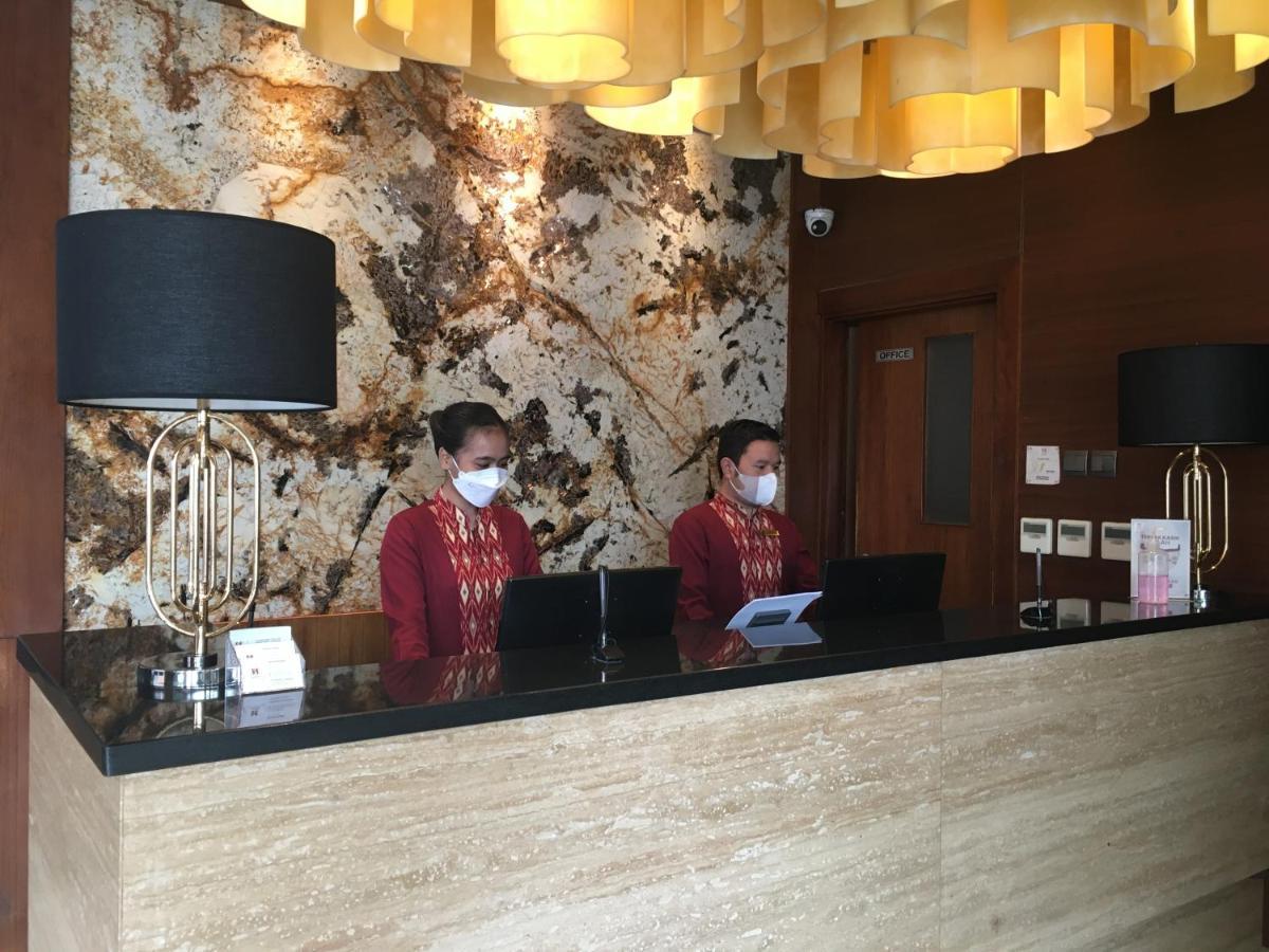 Sotis Residence Pejompongan Jakarta Kültér fotó