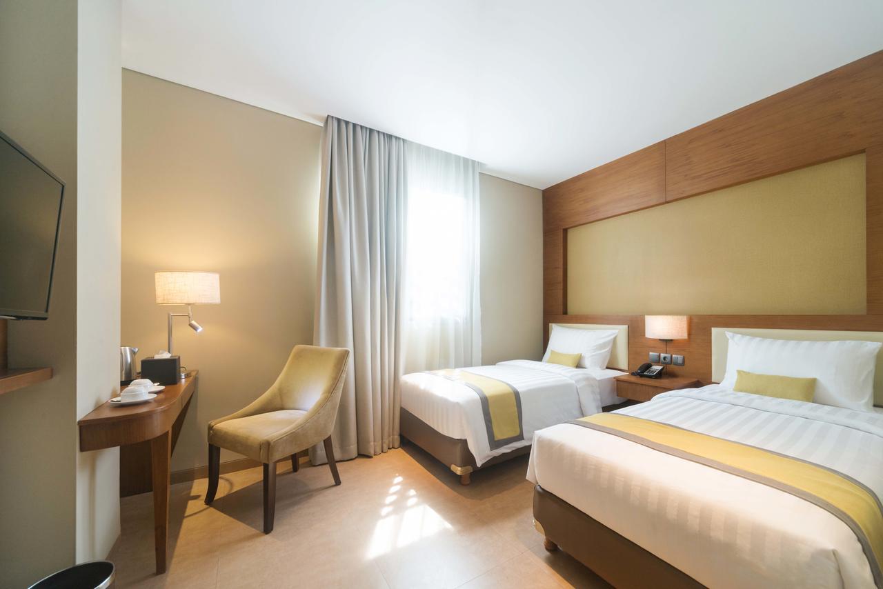 Sotis Residence Pejompongan Jakarta Kültér fotó